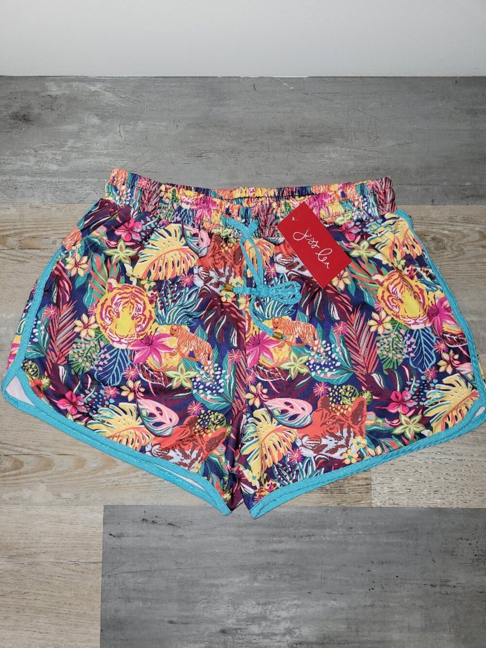 Jess Lea floral jungle print shorts M NWT
